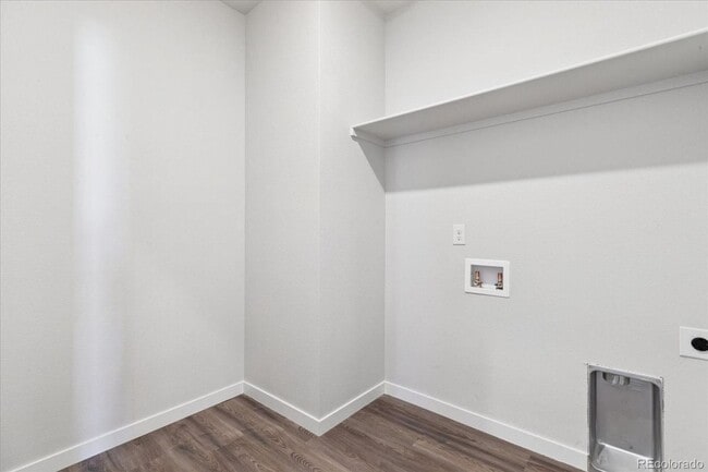 Building Photo - 13829 Deertrack Ln