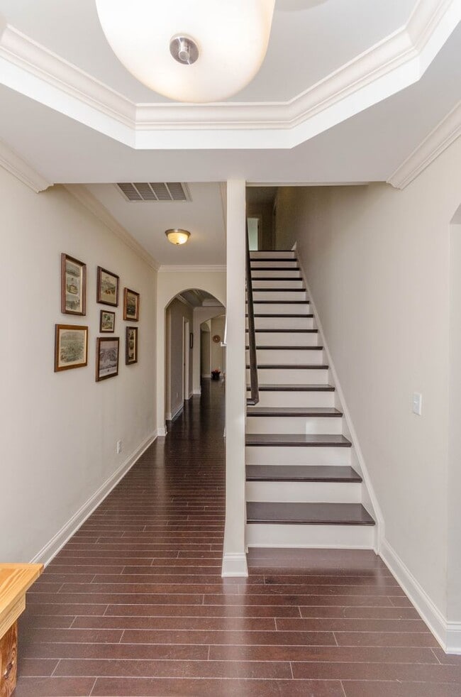 Building Photo - 255 Mimosa Dr