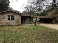 Building Photo - 13001 Woodway Dr