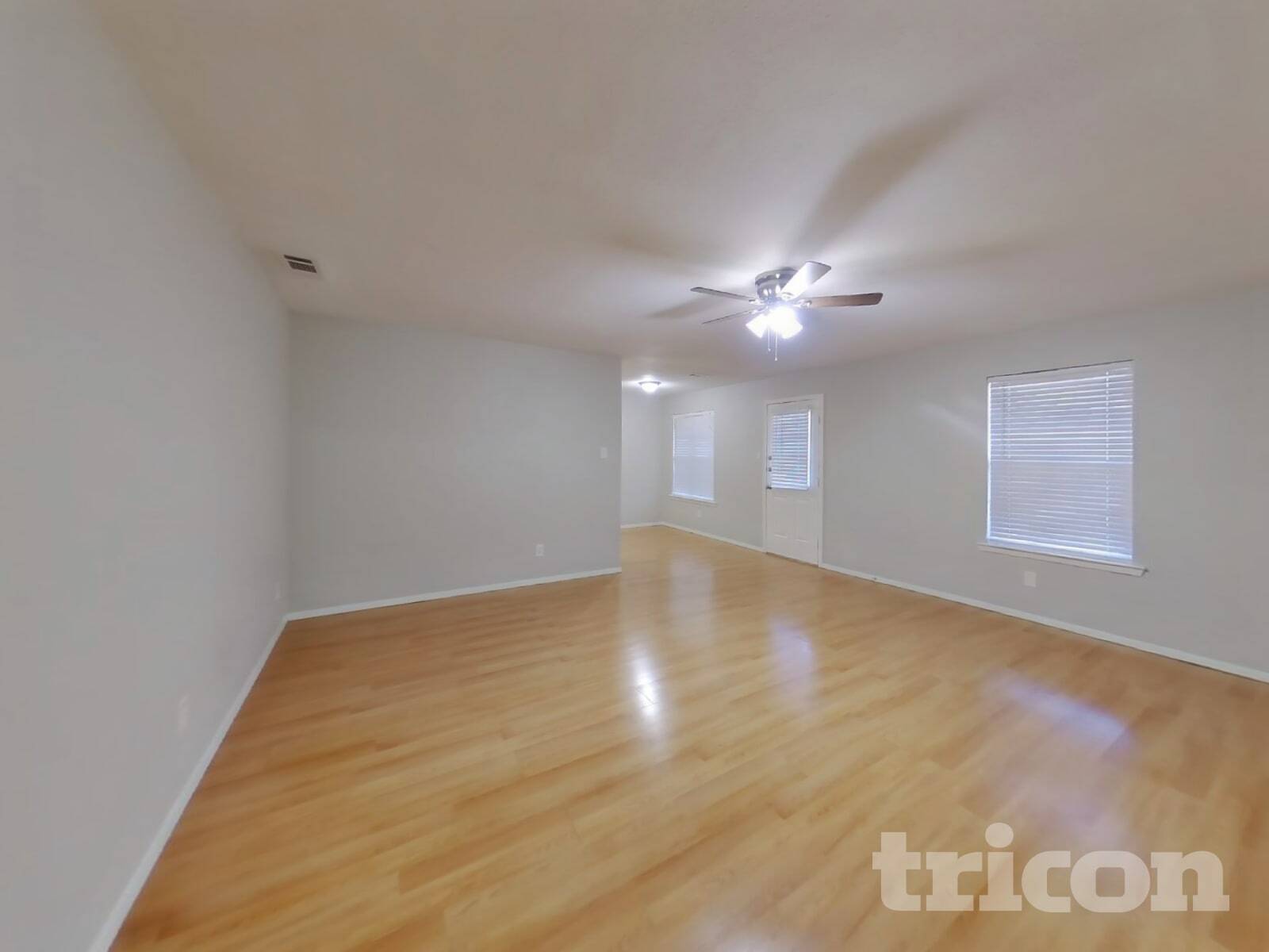 Building Photo - 810 Dogwood Dr