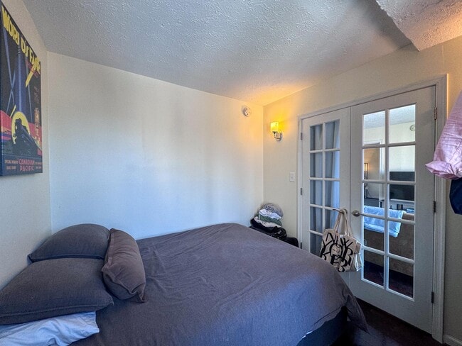 Building Photo - 1440 N St NW