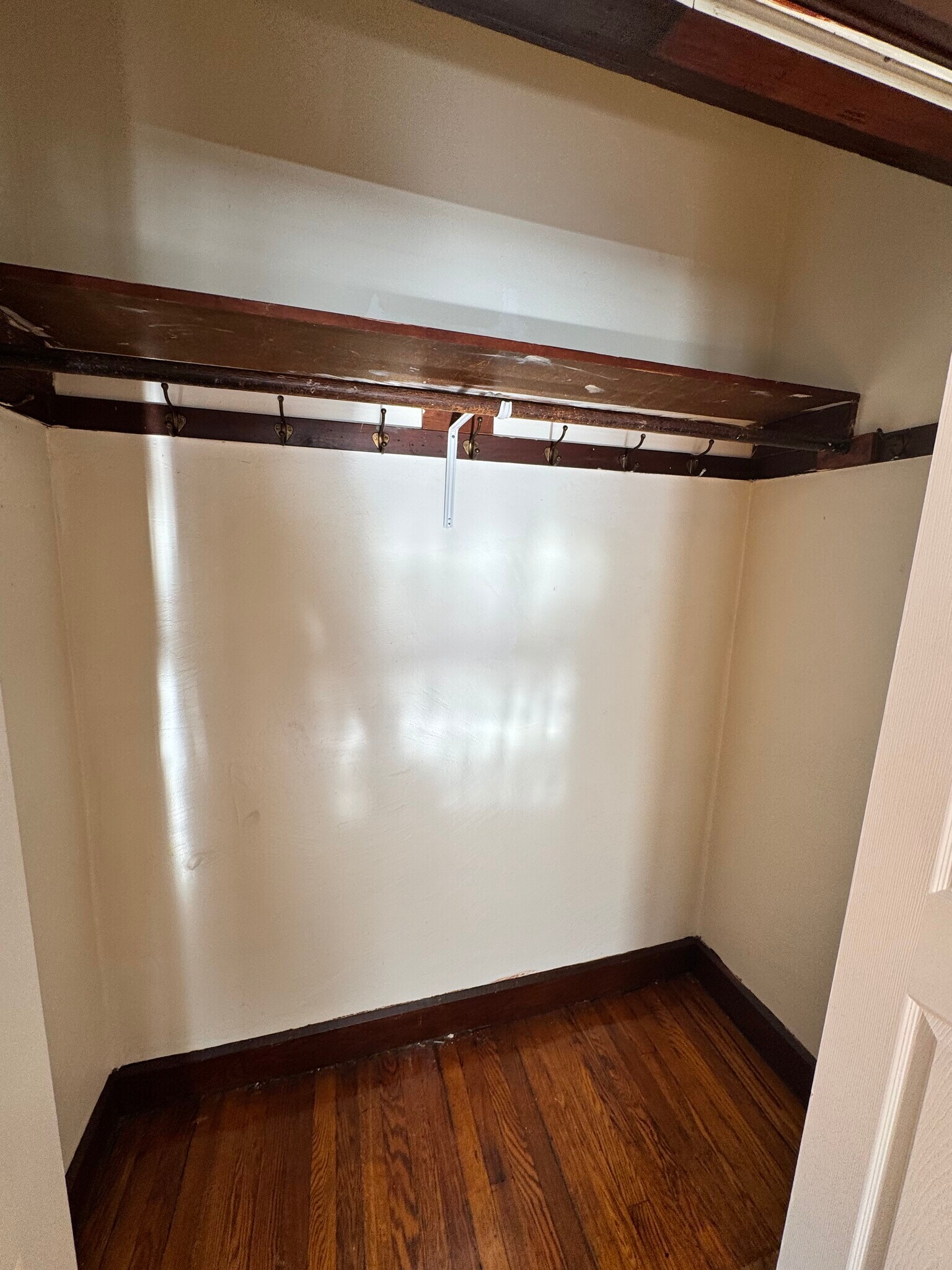 Building Photo - 154 Summer St