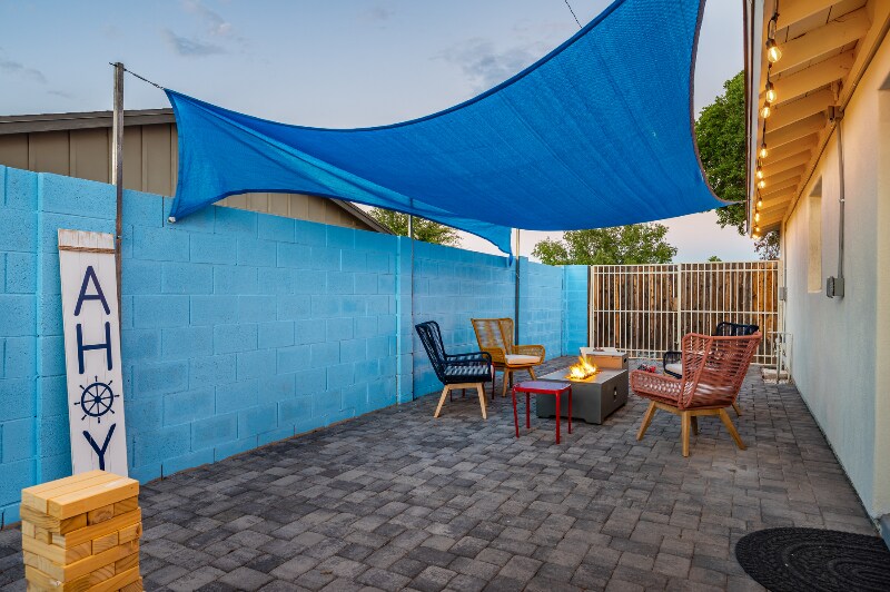 Building Photo - 2530 N 68th Pl