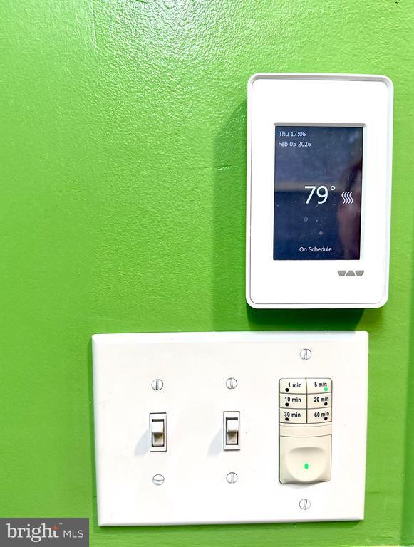 Building Photo - 1412 A St SE