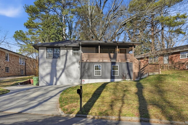 Building Photo - 167 Rockmart Dr SW