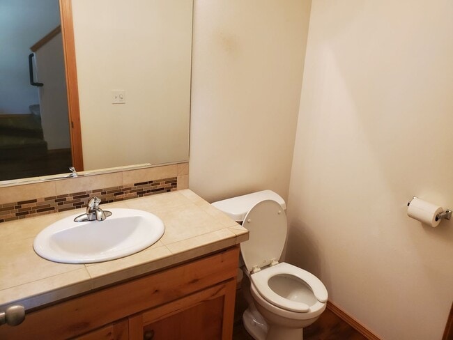 Building Photo - 3259 McKern Pl