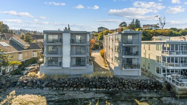 Building Photo - Stunning ALKI WATERFRONT Condo Overlooking Majestic Puget Sound!