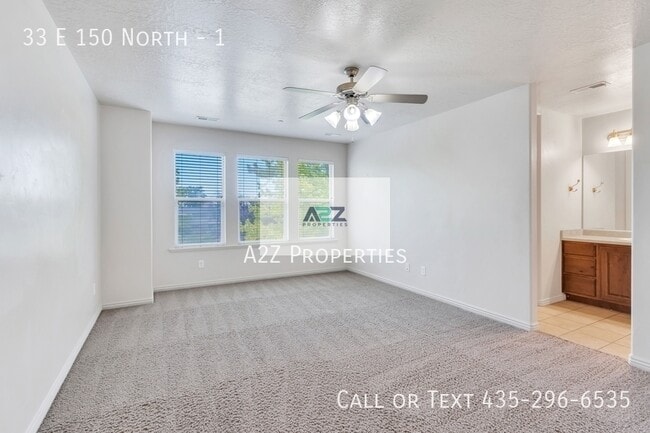 Building Photo - 33 E 150 N