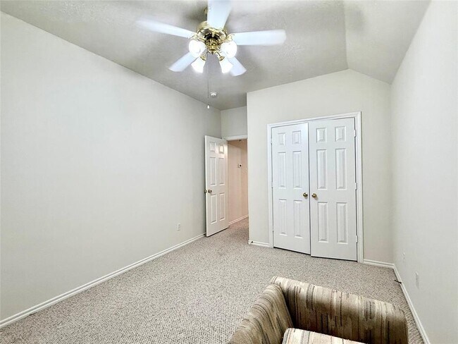 Building Photo - 5610 Gaffney Ln