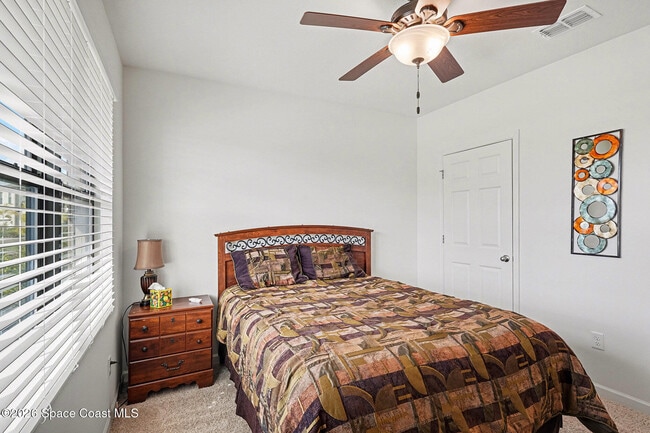 Building Photo - 543 Old Country SE Rd