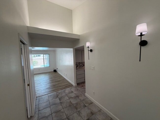 Building Photo - 8908 Thurber Ln