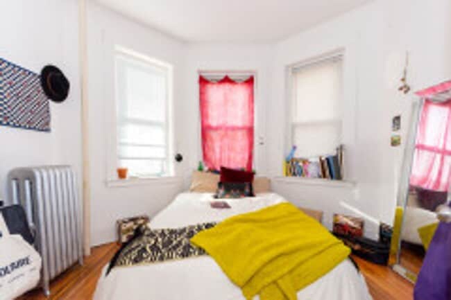 Building Photo - Allston 4 BR Apartment (H&HW Included) - 9/1/26