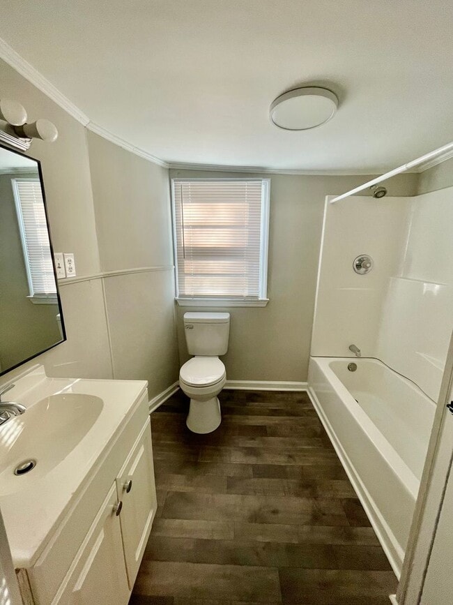 Building Photo - Welcome to this charming 3-bedroom, 1-bathroom home located in the vibrant community of Rockhill, SC