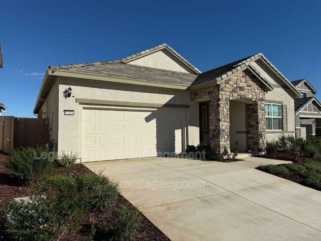 Building Photo - 8283 Humble Ct