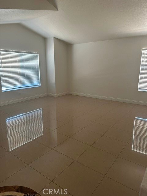 Building Photo - 12811 Cimarron Way