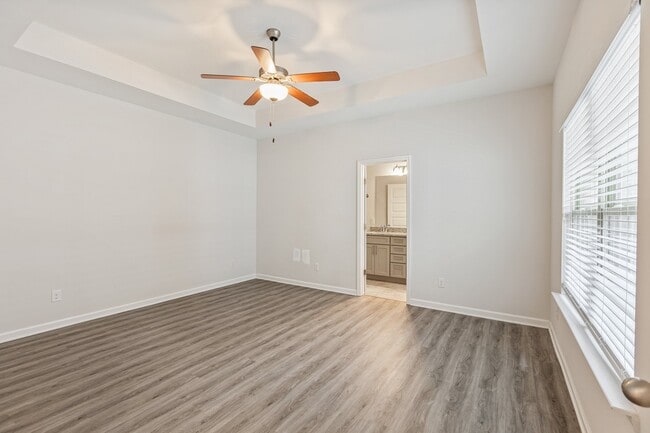 Building Photo - 1436 White Dutch Ln