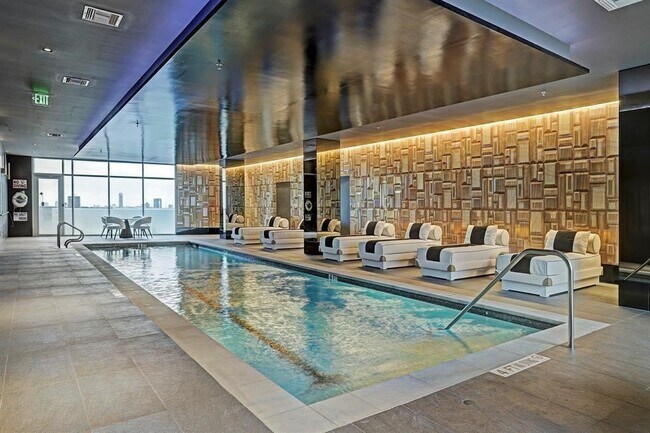 Primary Photo - 4521 San Felipe St