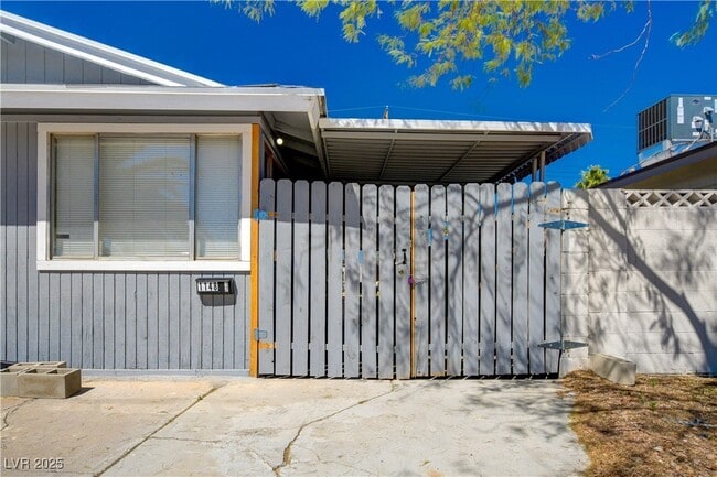 Primary Photo - 1148 Princess Katy Ave