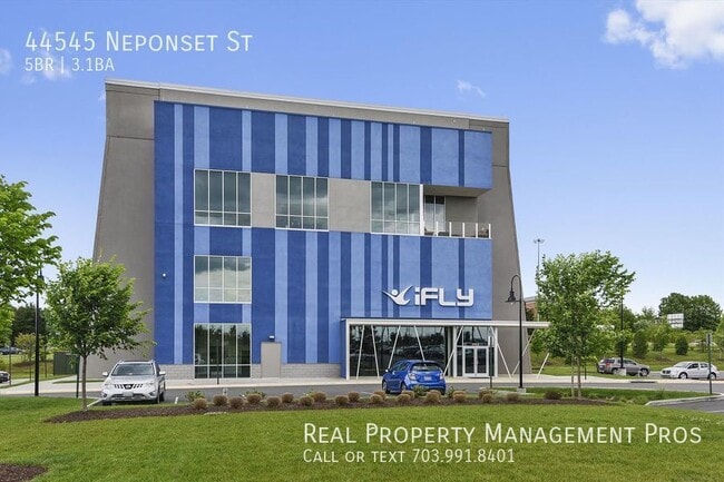 Building Photo - 44545 Neponset St
