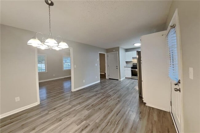 Building Photo - 266 Grapevine Dr