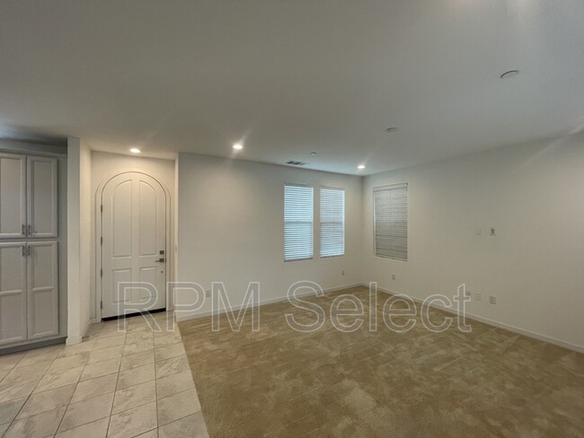 Building Photo - 3568 Troy Dalton St