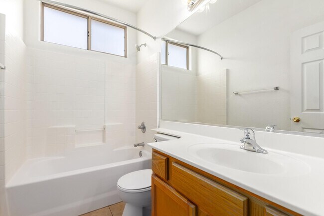 Building Photo - 12520 W Monterosa St