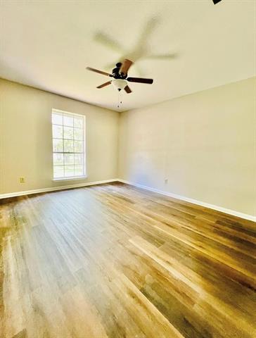 Building Photo - 312 Gladstone Ave