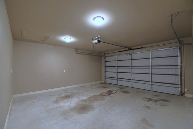 Building Photo - 15542 County Rd 178