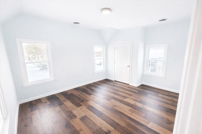 Building Photo - 59 West Ave