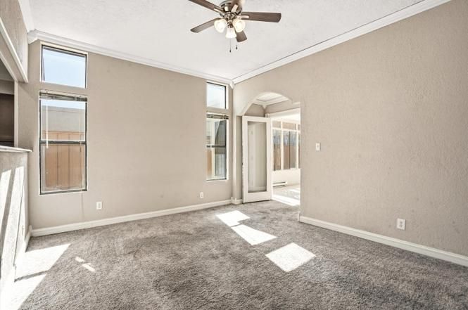 Building Photo - 1645 Hollyberry Dr NE