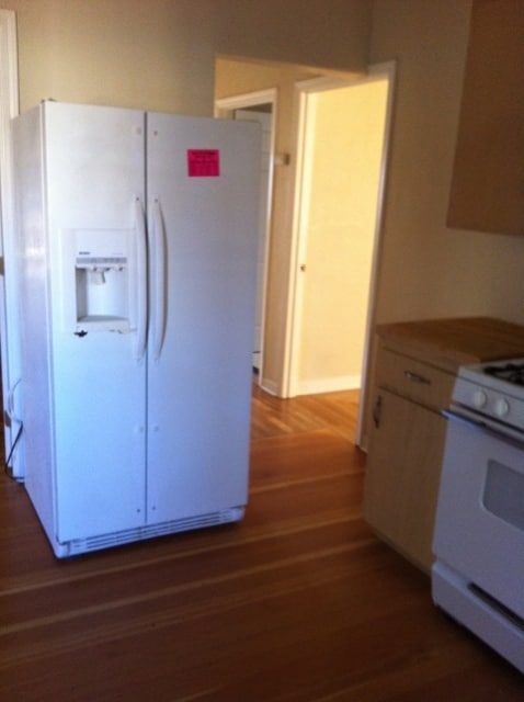 Building Photo - VOGT-120 West Pacheco