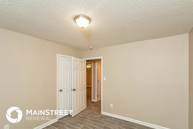 Building Photo - 1 Olive Pl