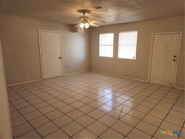 Building Photo - 112 Palmetto St