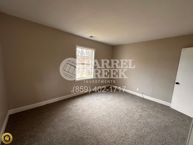 Building Photo - 3-Bed 1-Bath House