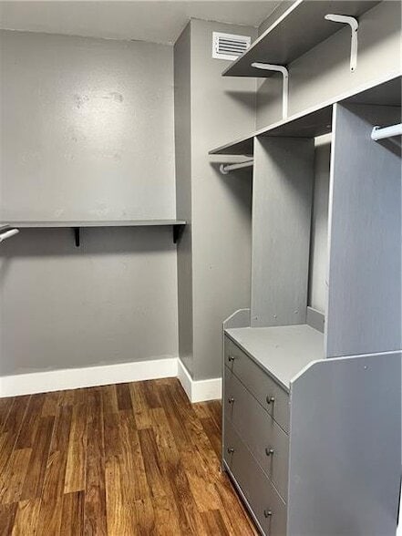 Building Photo - 3947 Coral Springs Dr