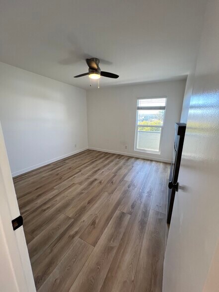 Building Photo - 20 29th Ave