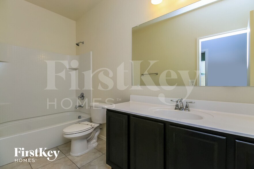 Building Photo - 4981 E Kyanite Rd