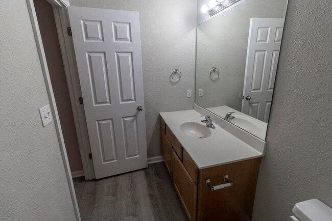 Building Photo - 3910 Snowy Owl Dr