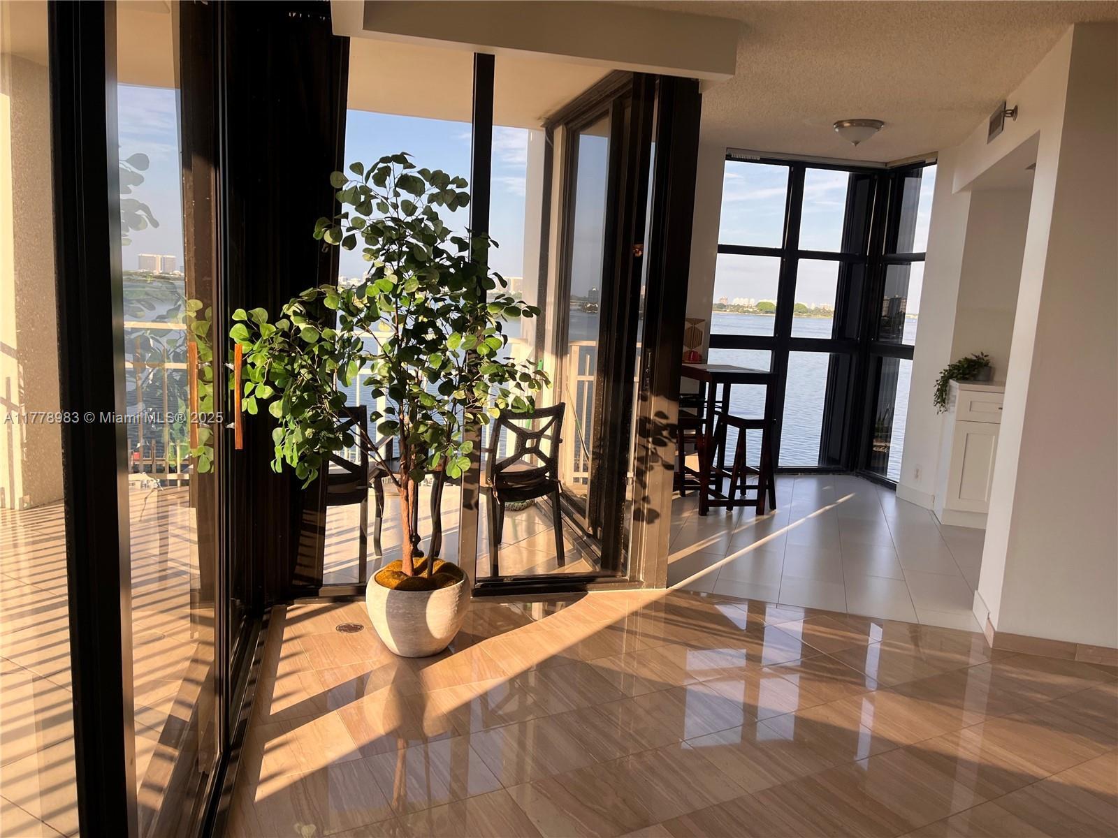 Building Photo - 4000 Towerside Ter
