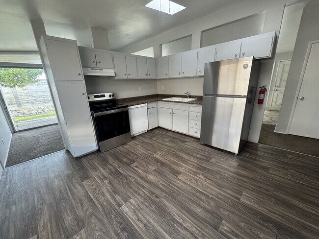 Building Photo - 1766 W 6020 S