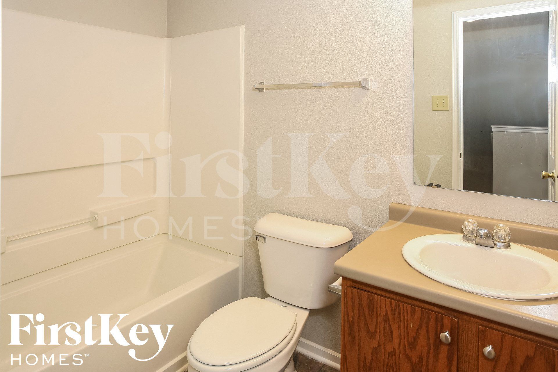 Building Photo - 12158 E 141st St