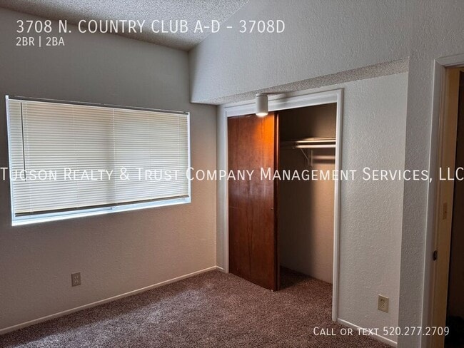 Building Photo - 3708 N Country Club Rd