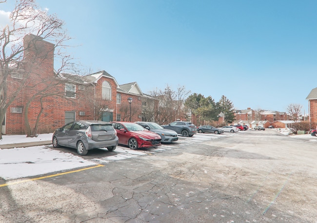 Building Photo - 1374 Cunat Ct