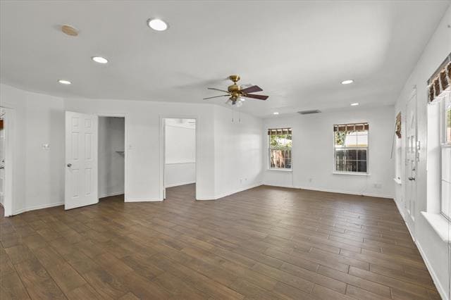 Building Photo - 2704 Wolff Dr