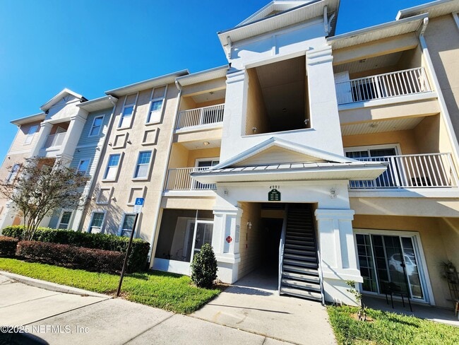 Primary Photo - 4991 Key Lime Dr