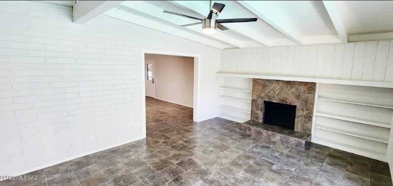 Building Photo - 4355 E Glenn St