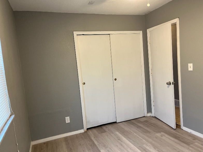 Building Photo - 3531 Otterbein Ave