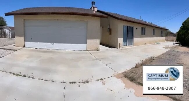 Building Photo - Charming 3-Bedroom, 2-Bath Back House with Private Drive & Garage – Apple Valley, CA