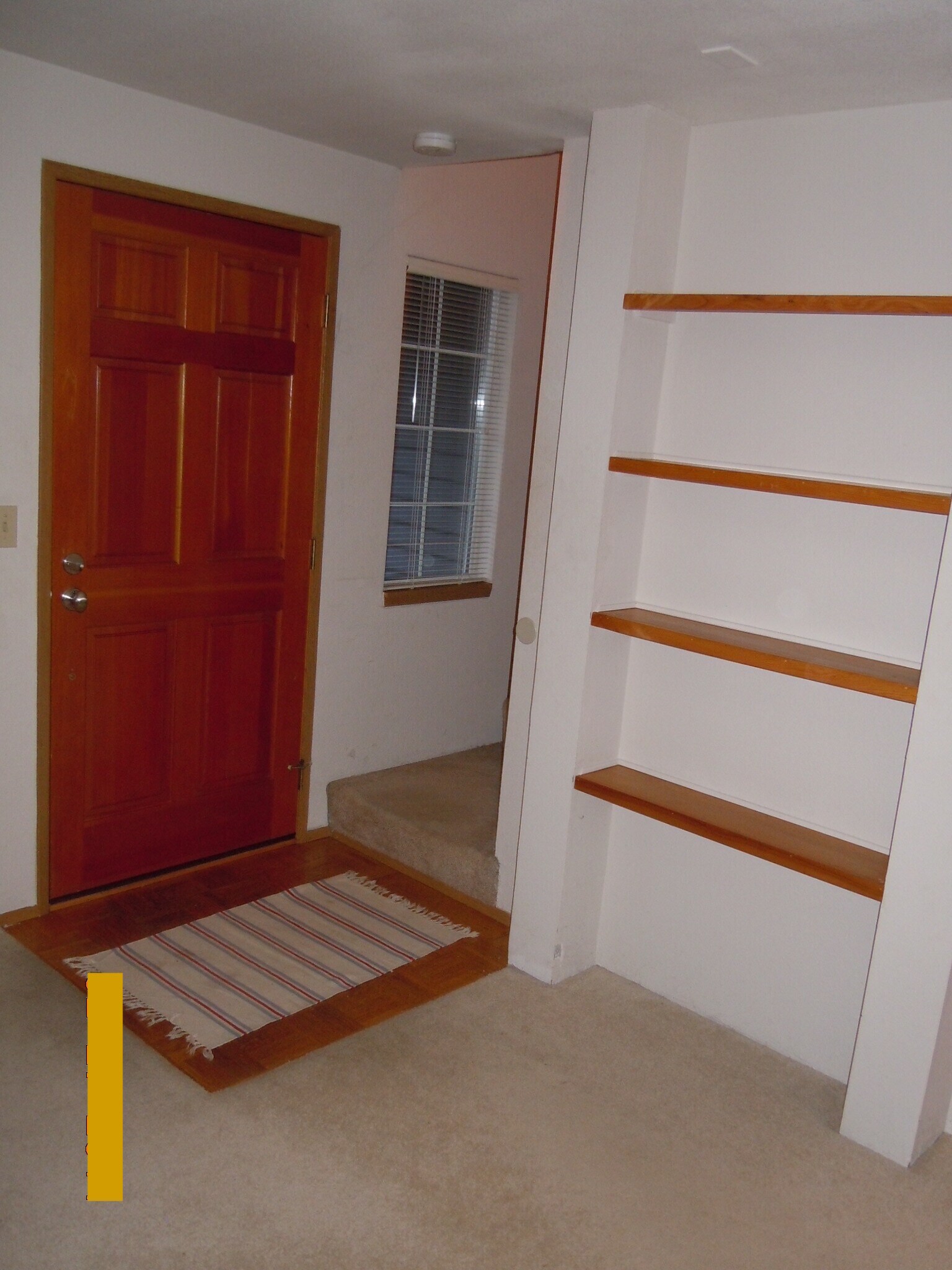 Enrtance - 12707 87th Ct NE