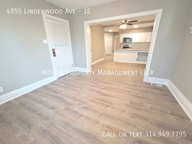 Building Photo - 4955 Lindenwood Ave